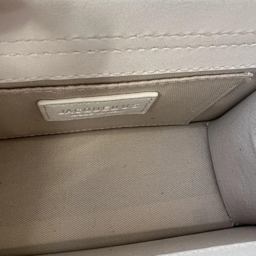 JACQUEMUS Le Grand Chiquito Top-Handle Bag - Picture 7 of 11